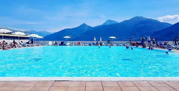 Le Quattro Stagioni Lakeview Acquaseria إيطاليا